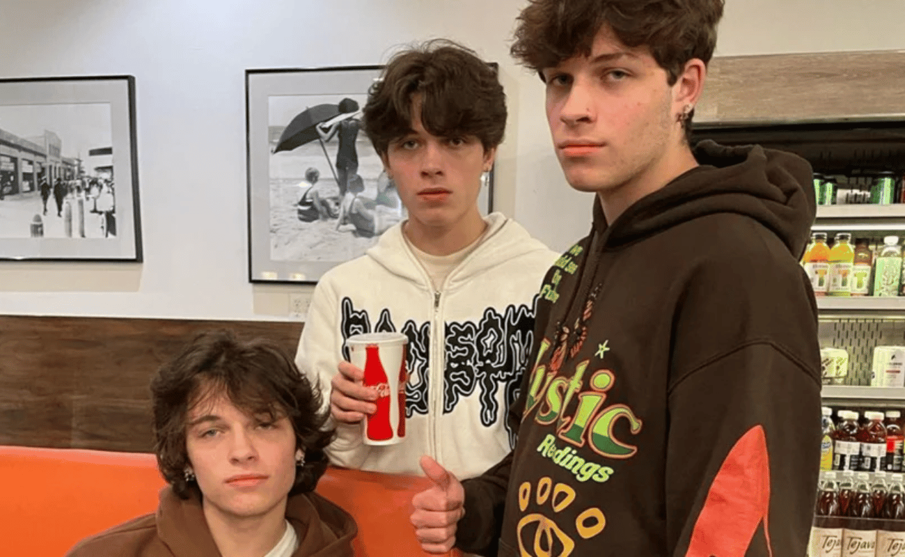 where do the sturniolo triplets live