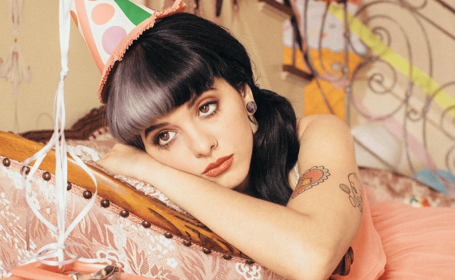 Melanie Martinez: Standing Tall at 5 Feet 2 Inches!