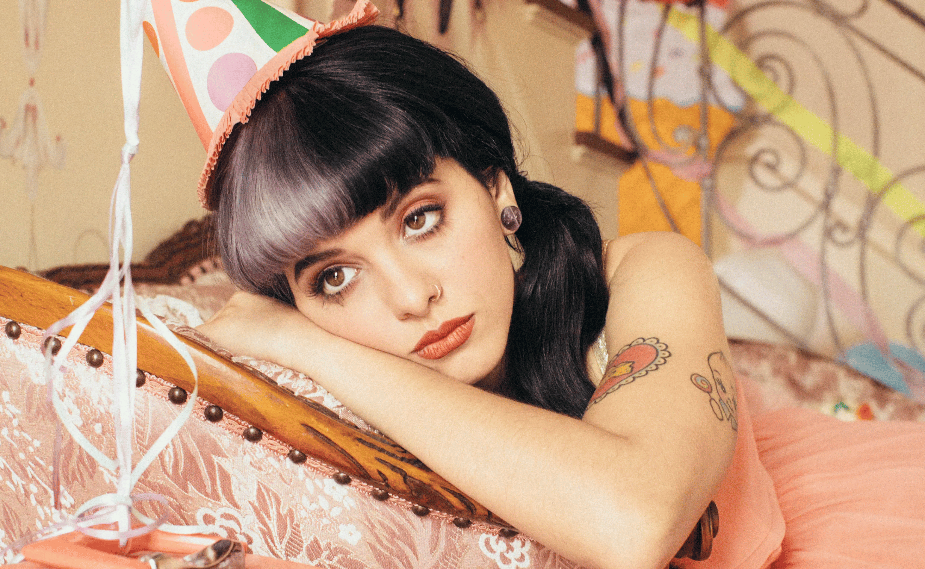 Melanie Martinez: Standing Tall at 5 Feet 2 Inches!