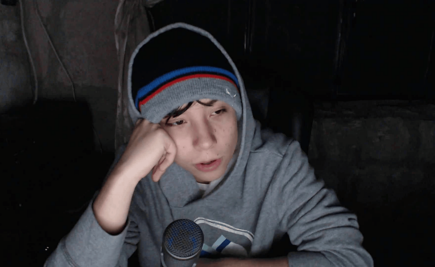 how tall is quackity